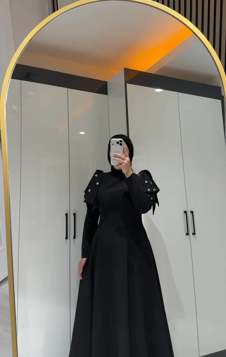 ELENOR SİYAH