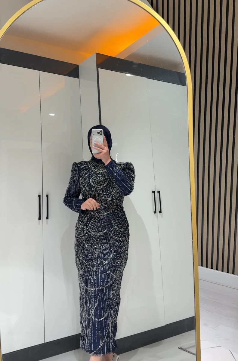 PARLA LACİVERT