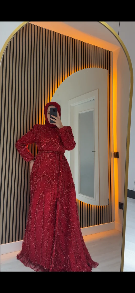 NARİN KIRMIZI